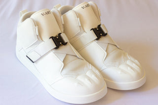 Wolf Paw V1 - White - Shoes - V - ART