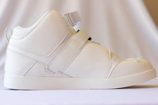 Wolf Paw V1 - White - Shoes - V - ART